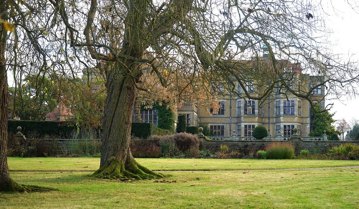 Ossaborough House