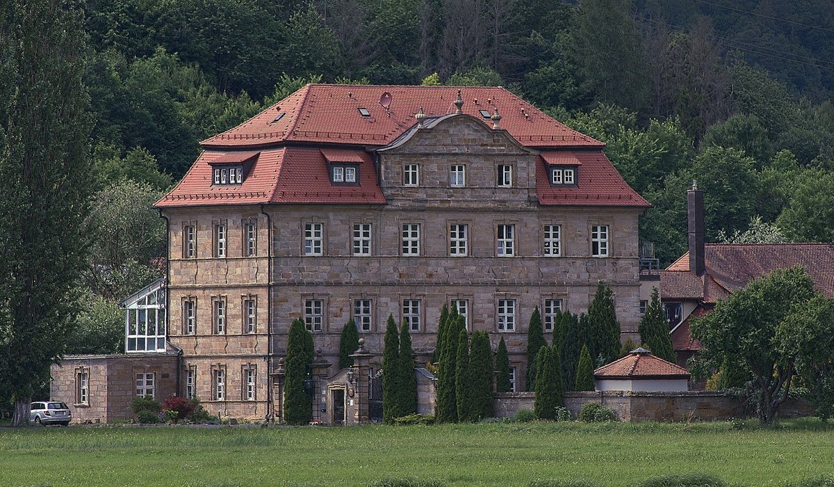 Ossaborough House